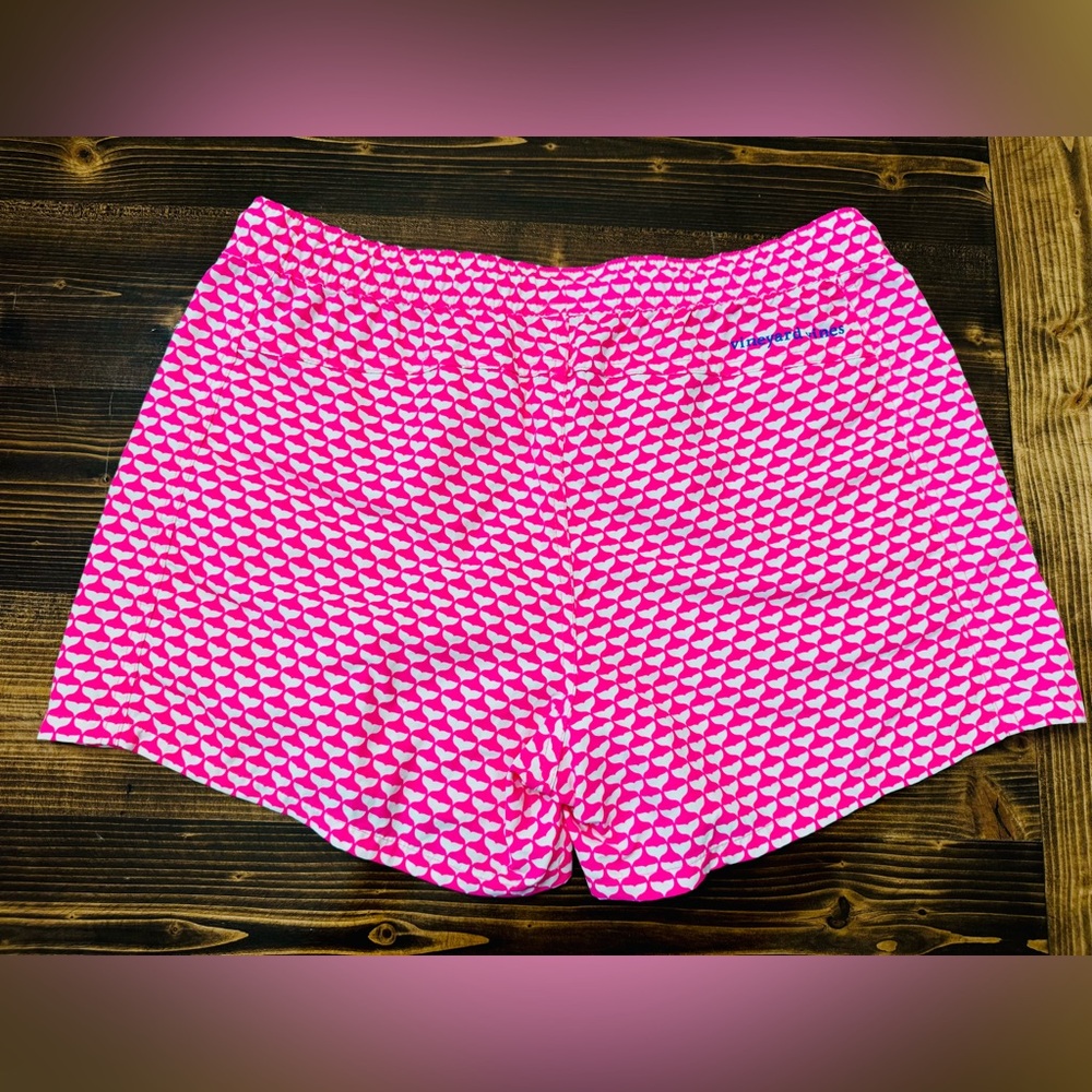 Vineyard Vines Pink Whale‎ Print Performance Shorts - Picture 3 of 4